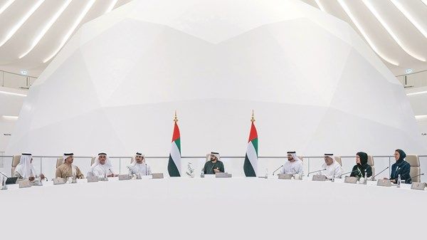 الجلسات الاستثنائية.. نموذج محمد بن راشد في قيادة الحكومة