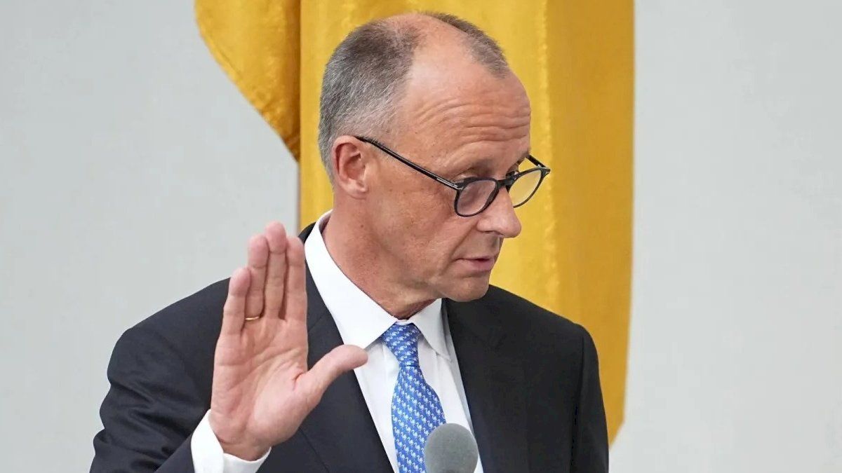 هل تسعى روسيا لاختطاف المستشار الألماني ميرتس؟