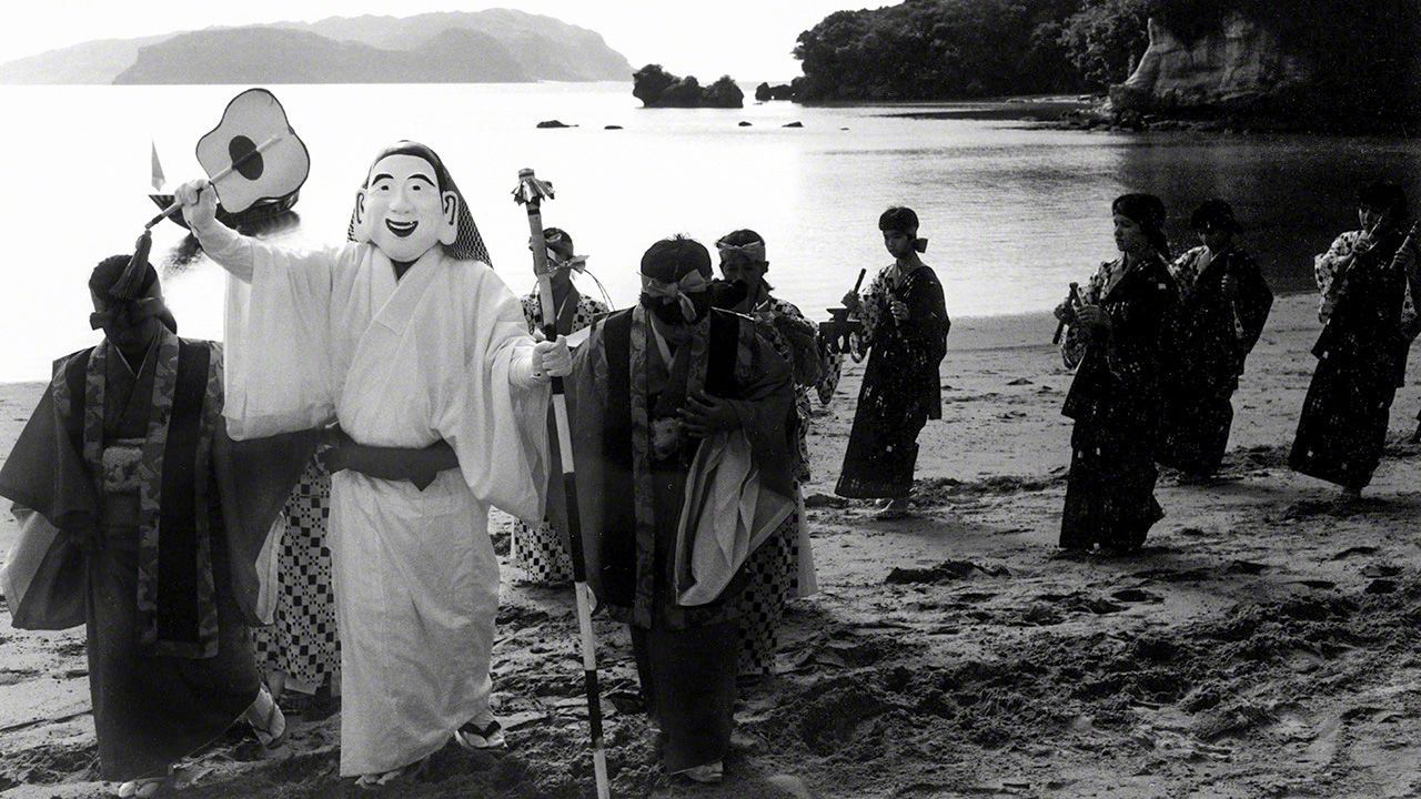 اليابان | أسطورة خلف العدسة: كيف خلد هاغا هيدييو تراث اليابان الشعبي؟