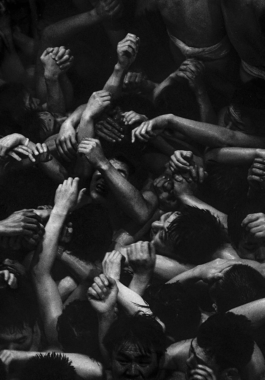 اليابان | أسطورة خلف العدسة: كيف خلد هاغا هيدييو تراث اليابان الشعبي؟