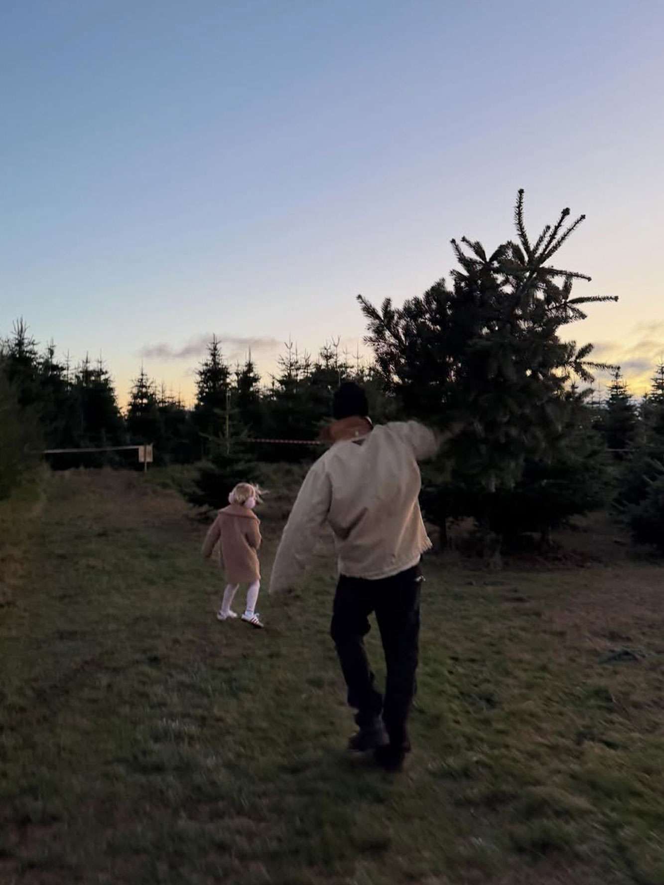 بالصّور- كاتي بيري توثّق عطلتها وتتشارك لحظات رومنسيّة مع جاستن ترودو