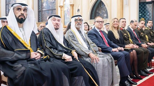 نهيان بن مبارك: الإمارات تؤكد على قيم التآخي والتواصل بين جميع الناس