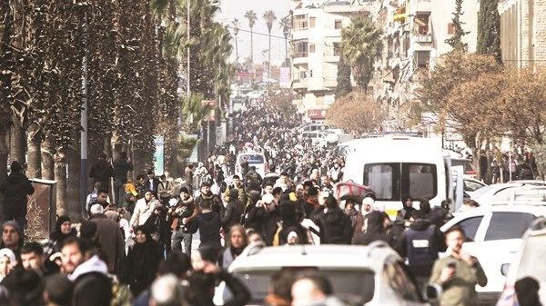 سوريا.. تجدد الاشتباكات في حلب وإغلاق المطار