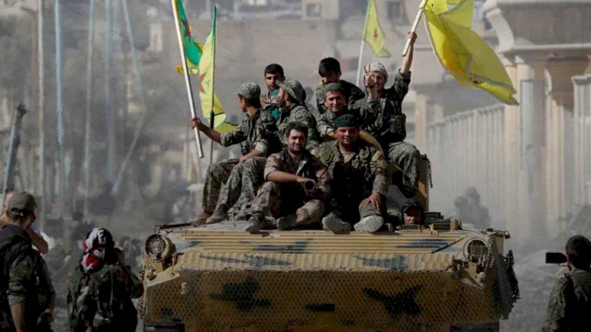 عاجل: أنباء عن انشقاقات في صفوف "قسد"