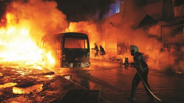 سوريا.. عشرات القتلى والجرحى بقصف ومعارك في حلب