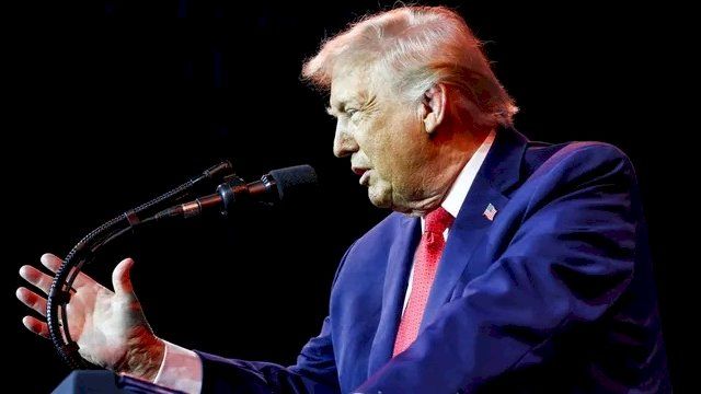 الكشف عن صفقة مهمة دفعت ترامب لإلغاء هجوما ثانيا على فنزويلا