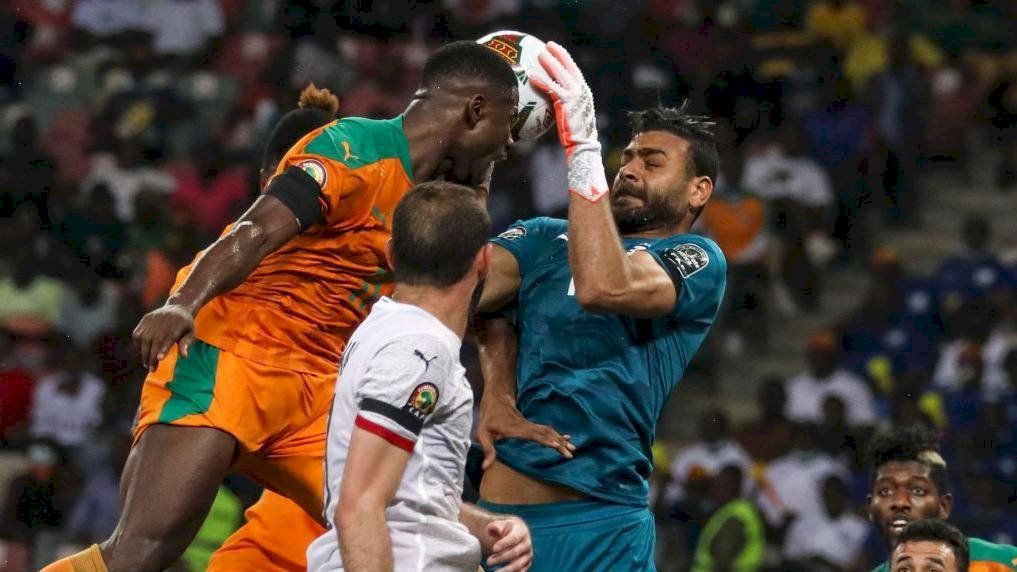 الجزائر ومصر أمام اختبارات قوية في ربع النهائي، والعرب على أعتاب ثلاثي تاريخي في المربع الذهبي بعد عبور المغرب والسنغال