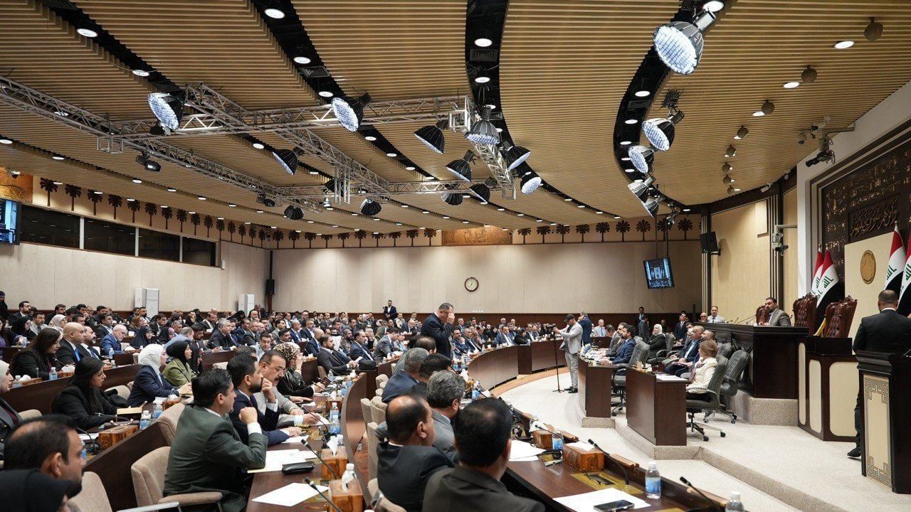 البرلمان يرفع جلسته الى يوم غد الاحد