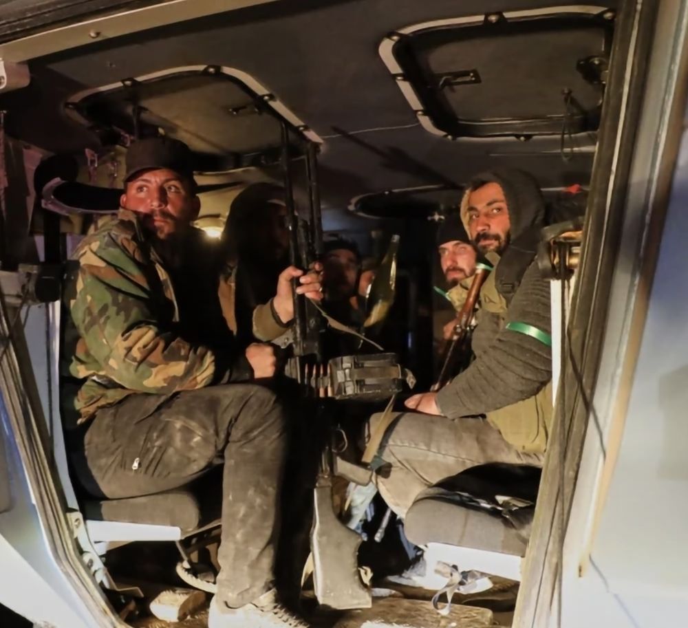 حلب.. صمت البنادق وضجيج السياسة