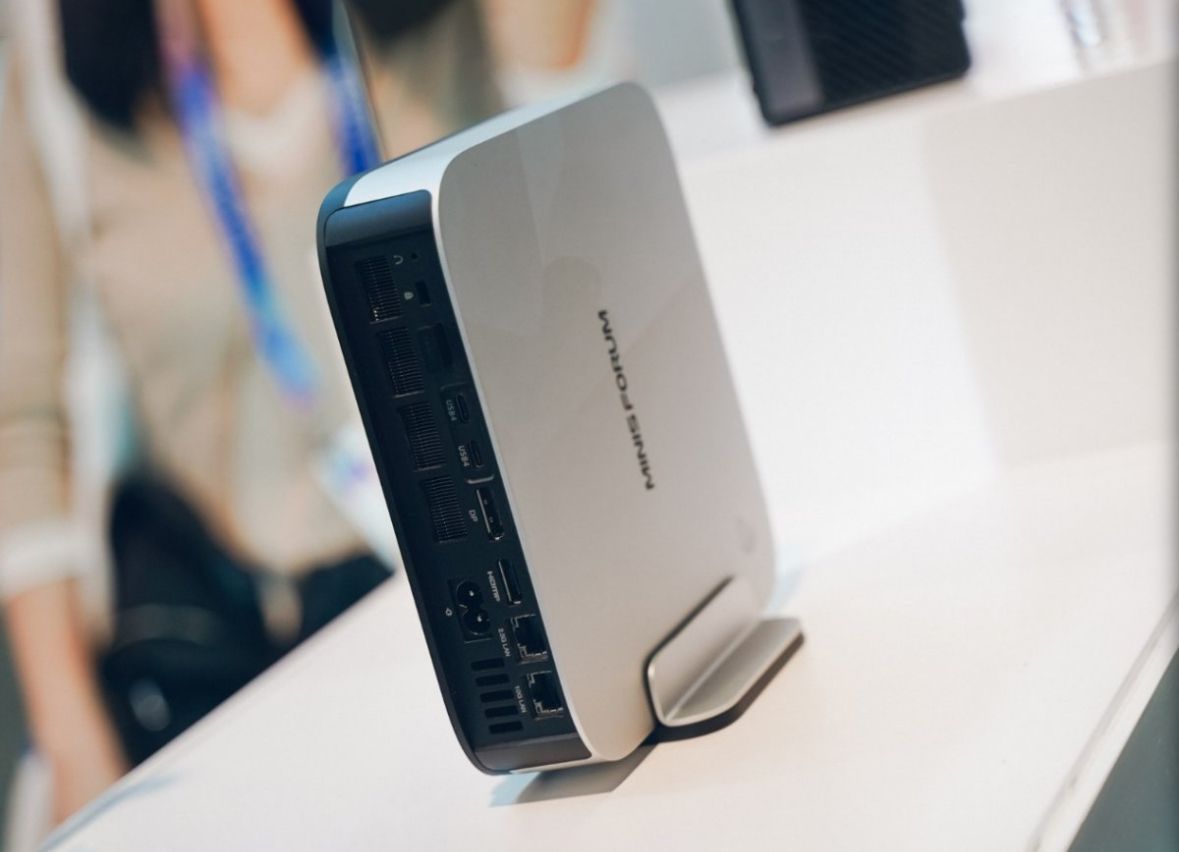 تكنولوجيا: Minisforum تعلن EliteMini M2 Pro كحاسب صغير الحجم بمعالجات Panther Lake ورسوميات Arc B390