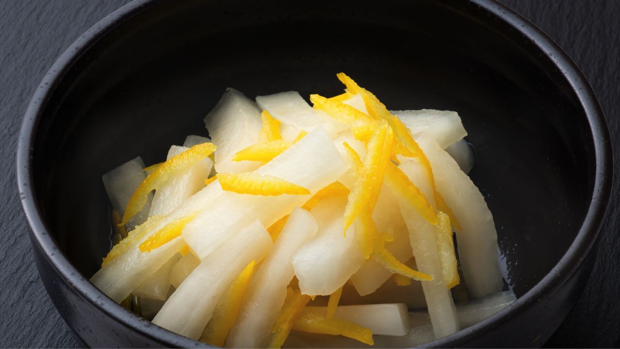 اليابان | نكهة يوزو… السرّ وراء الألوان المشرقة والروائح الزكية في المطبخ الياباني