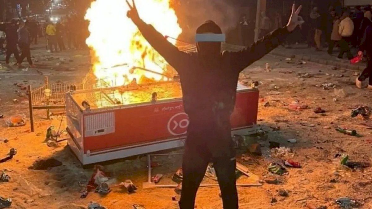 تلغراف": رفع جاهزية الحرس الثوري أكثر من "حرب الـ 12 يومًا"