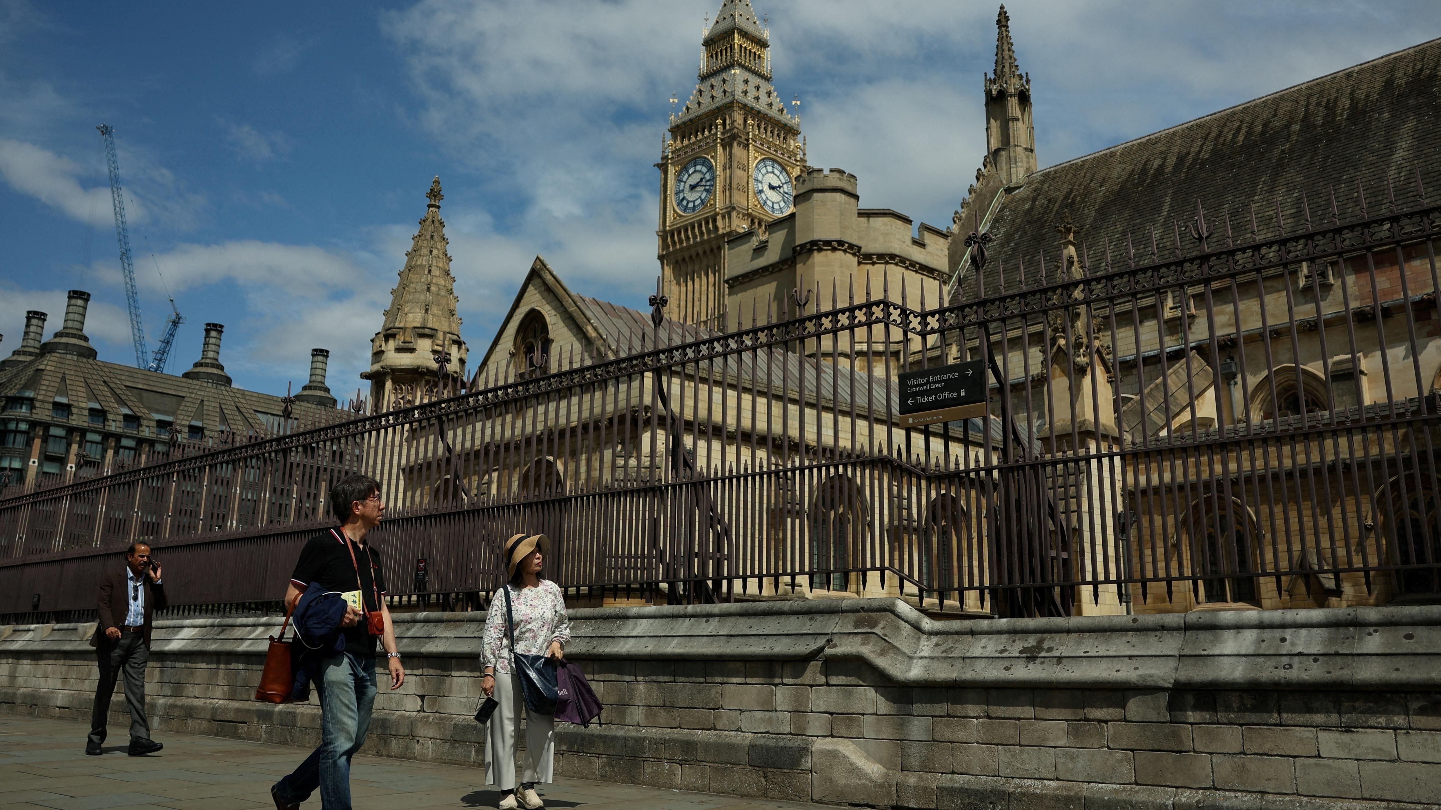 إندبندنت: ترامب يتصرف كقوة عظمى خارجة عن القانون