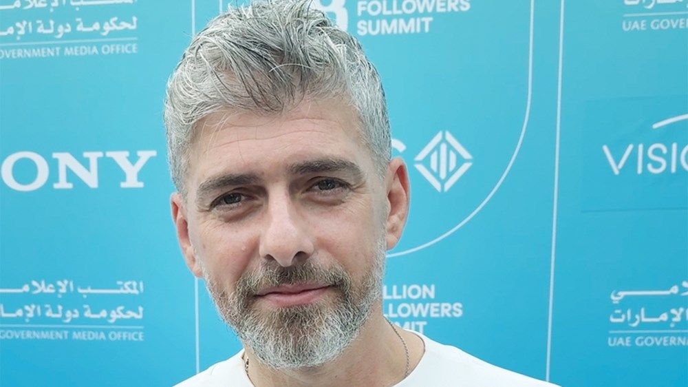 صنّاع محتوى ومؤثّرون: صناعة المحتوى مسؤولية أخلاقية وإنسانية