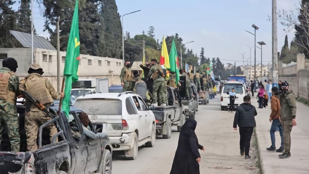 واشنطن تضرب داعش وقسد تنسحب من حلب