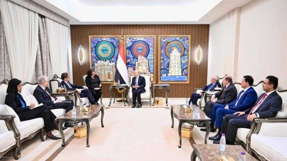 الصومال يقطع الحبل مع الإمارات والعليمي يحذر من دعم الميليشيات