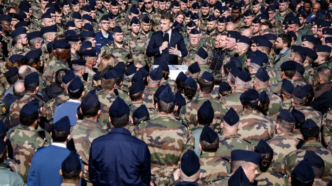 الغارديان: النظام الإيراني لن يخرج من هذه المظاهرات كما دخلها