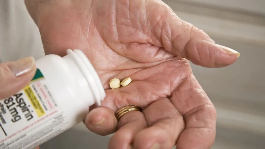 الغارديان: النظام الإيراني لن يخرج من هذه المظاهرات كما دخلها