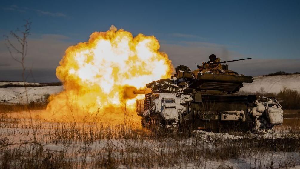 كيف استدرجت امرأة رجالاً عرباً للقتال في الحرب الروسية الأوكرانية؟