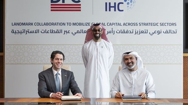 تحالف نوعي بين الشركة العالمية القابضة و«DFC» الأميركية لتعزيز تدفقات رأس المال العالمي عبر القطاعات الحيوية