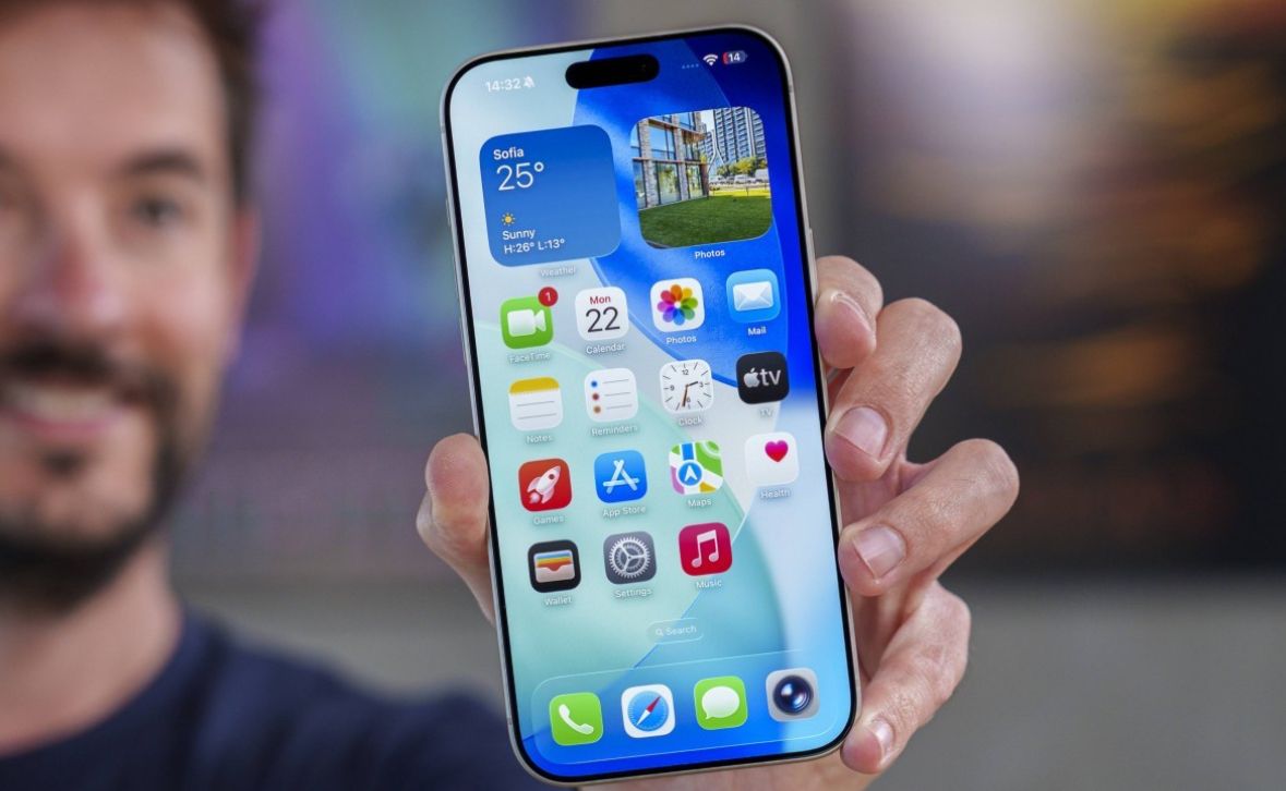 تكنولوجيا: IDC: نمو شحنات الهواتف الذكية بنسبة 2.3% في الربع الرابع من 2025 وآبل تتصدر السوق