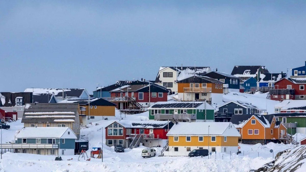 الاتحاد الأوروبي يختار كسب "رضا" ترامب.. وصفقة حول غرينلاند في الطريق