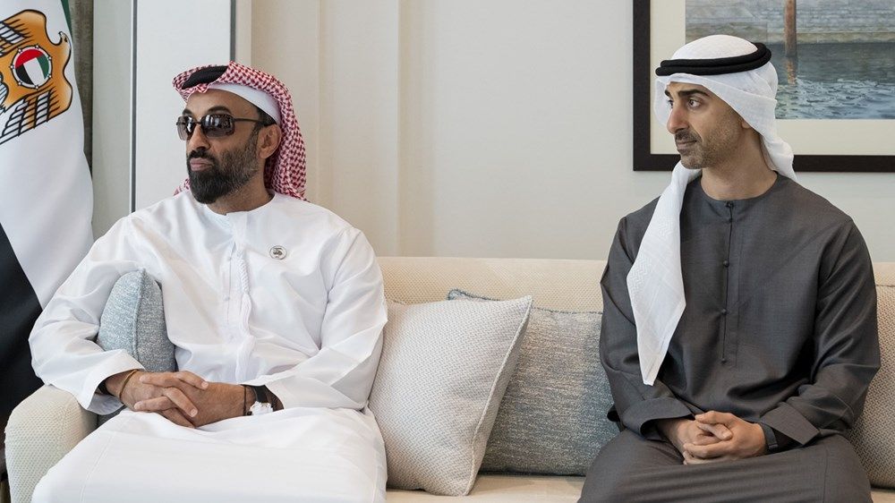 رئيس الدولة يستقبل وزير الخارجية التركي