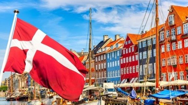 الدنمارك تزيد من وجودها العسكري في جرينلاند