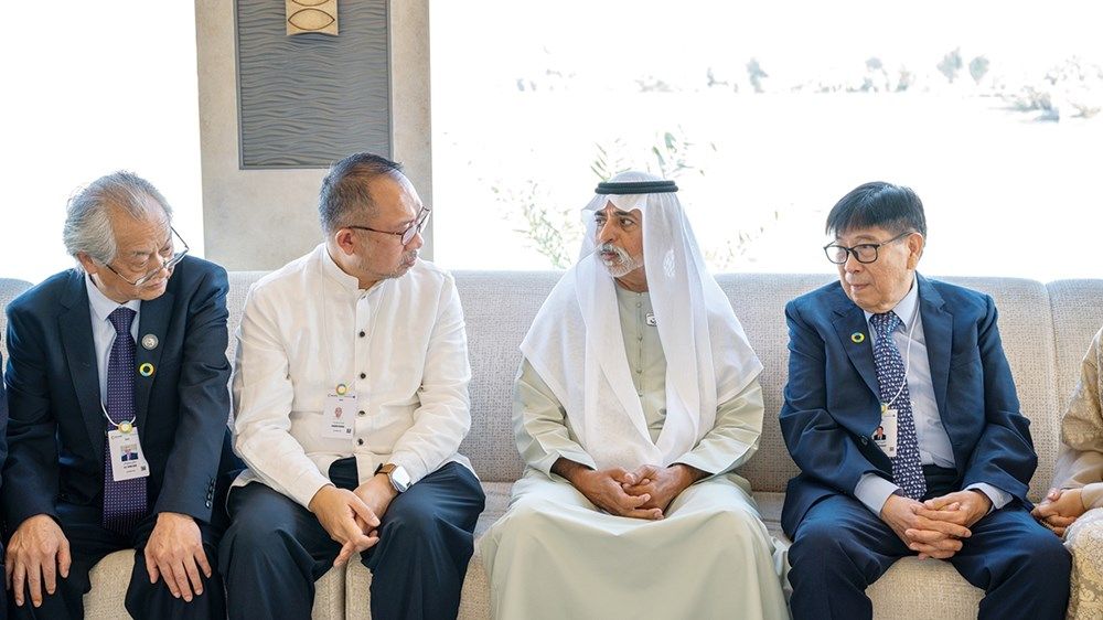 نهيان بن مبارك يستقبل أعضاء لجنة التعاون العلمي والتكنولوجي التابعة لـ«التعاون الإسلامي»