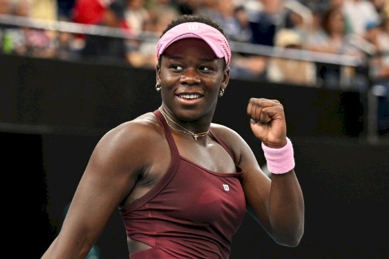 دورة أديلايد: مبوكو إلى النهائي الثالث في مسيرتها