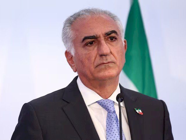 رضا بهلوي: أنا عائد إلى طهران والنظام الإسلامي سيسقط