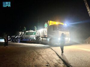 قافلة إغاثية سعودية تعبر رفح لدعم المتضررين في قطاع غزة