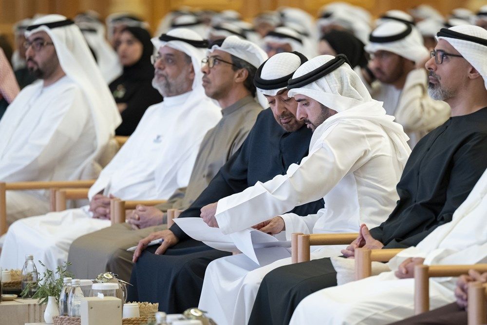 رئيس الدولة والشيوخ يشهدون جلسة وطنية في الذكرى الرابعة ليوم العزم «17 يناير»