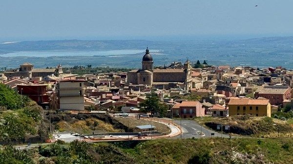 هزة أرضية تضرب شمال شرق صقلية