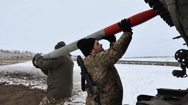 أوكرانيا تعلن اعتراض عشرات الطائرات المسيّرة