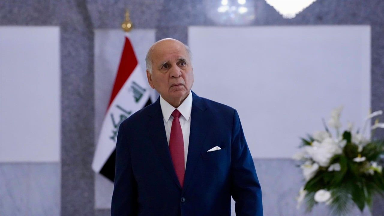 فؤاد حسين يصل طهران لبحث توترات المنطقة