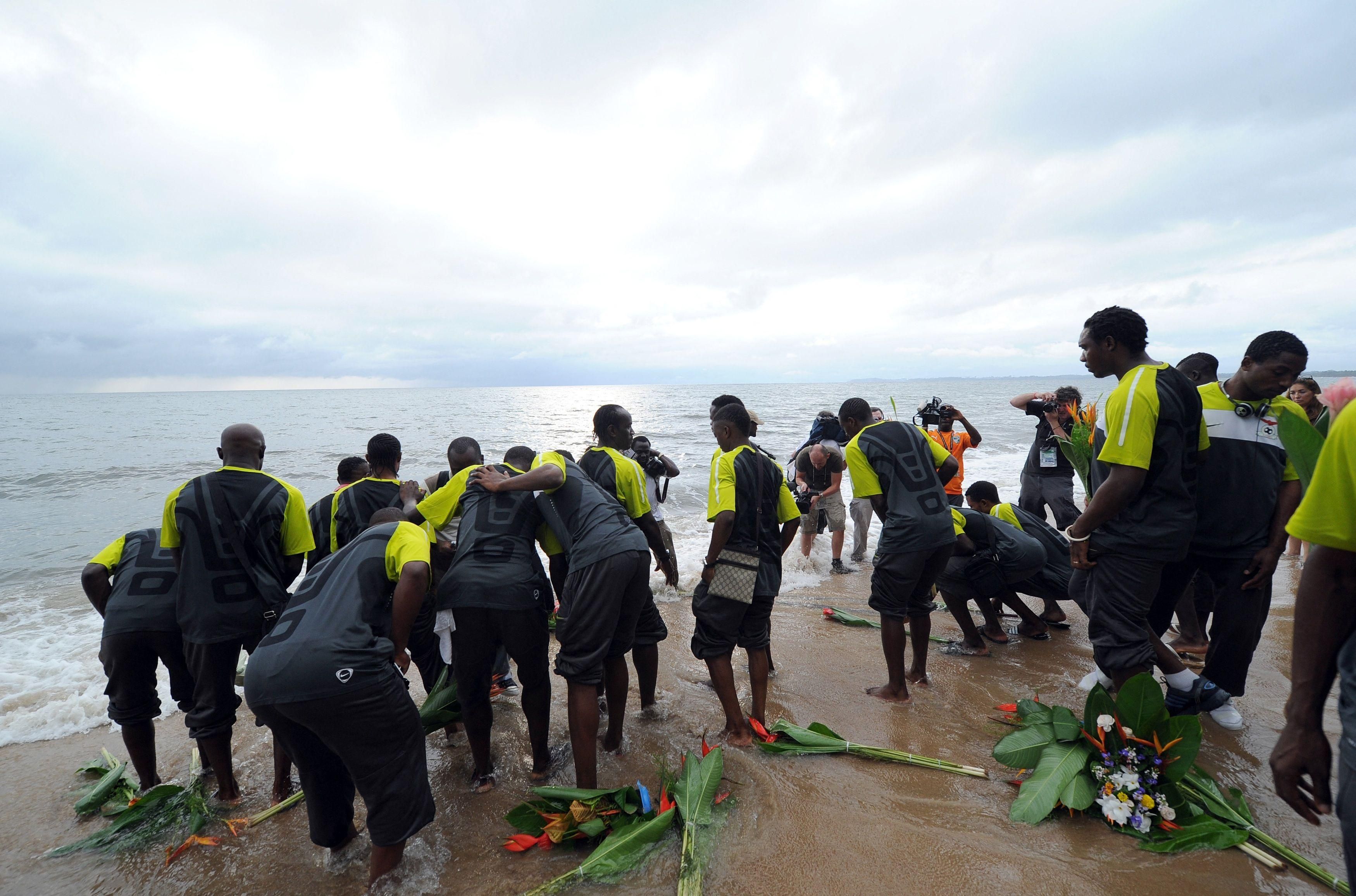 مأساة ليبرفيل: قصة سقوط طائرة منتخب زامبيا في المحيط ثم التتويج بكأس أمم أفريقيا بعد 19 عاماً