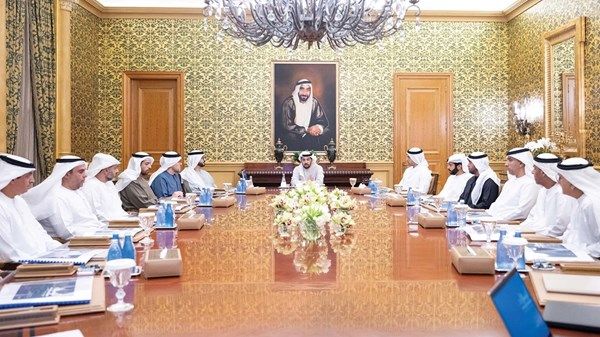 حمدان بن زايد يطلع على نتائج ومخرجات مهرجان ليوا الدولي «ليوا 2026»