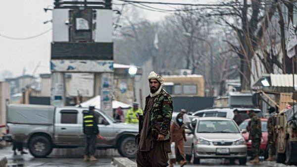 قتلى ومصابون إثر انفجار فندق في كابول