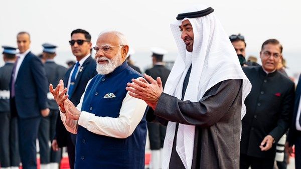 رئيس الدولة: بحثت مع رئيس وزراء الهند آفاق تطوير العلاقات الثنائية