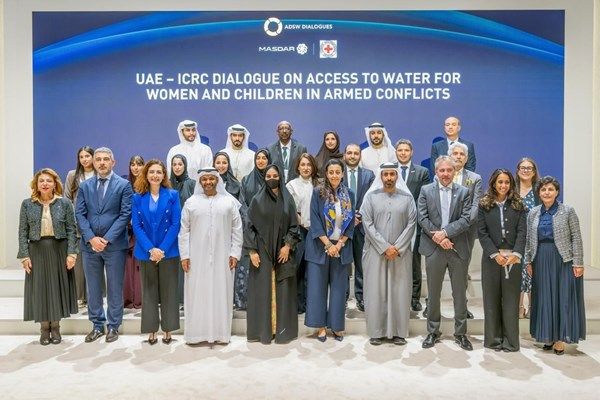 الإمارات تقود جلسة حوارية رفيعة المستوى حول تمكين النساء والأطفال من الوصول إلى المياه في مناطق النزاعات