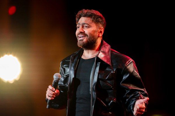 تامر حسني يعلن عودته إلى الدّراما بعد اثنَي عشر عامًا