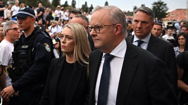 أستراليا تقر قوانين صارمة بعد هجوم سيدني