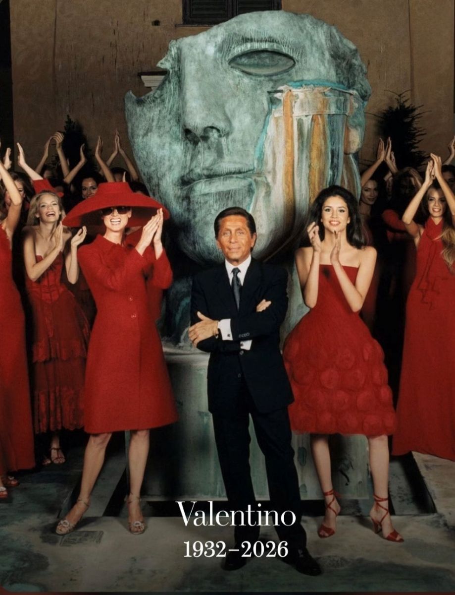 وفاة أيقونة الموضة الإيطالي فالنتينو عن 93 عاماً