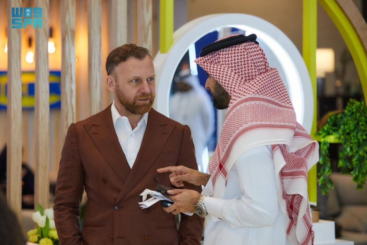 هيئة الأزياء ومنتدى دائرة قادة التجزئة يجمعان قادة الأزياء