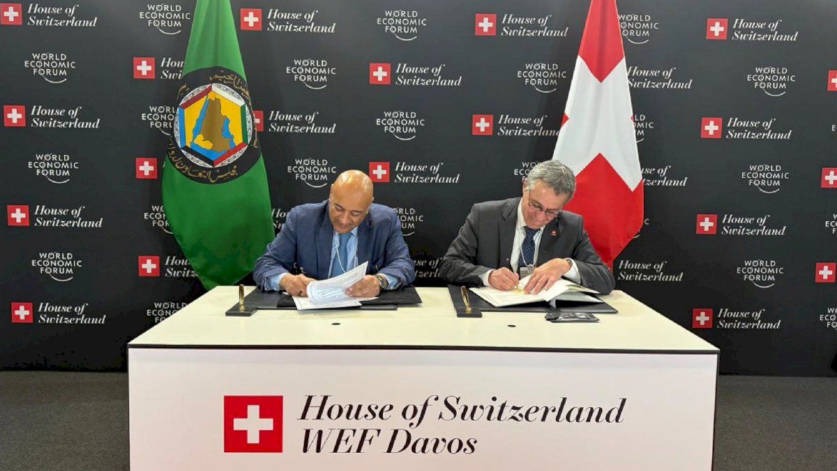 الخليج يتحاور استراتيجياً مع سويسرا.. مذكرة تفاهم بين الجانبين