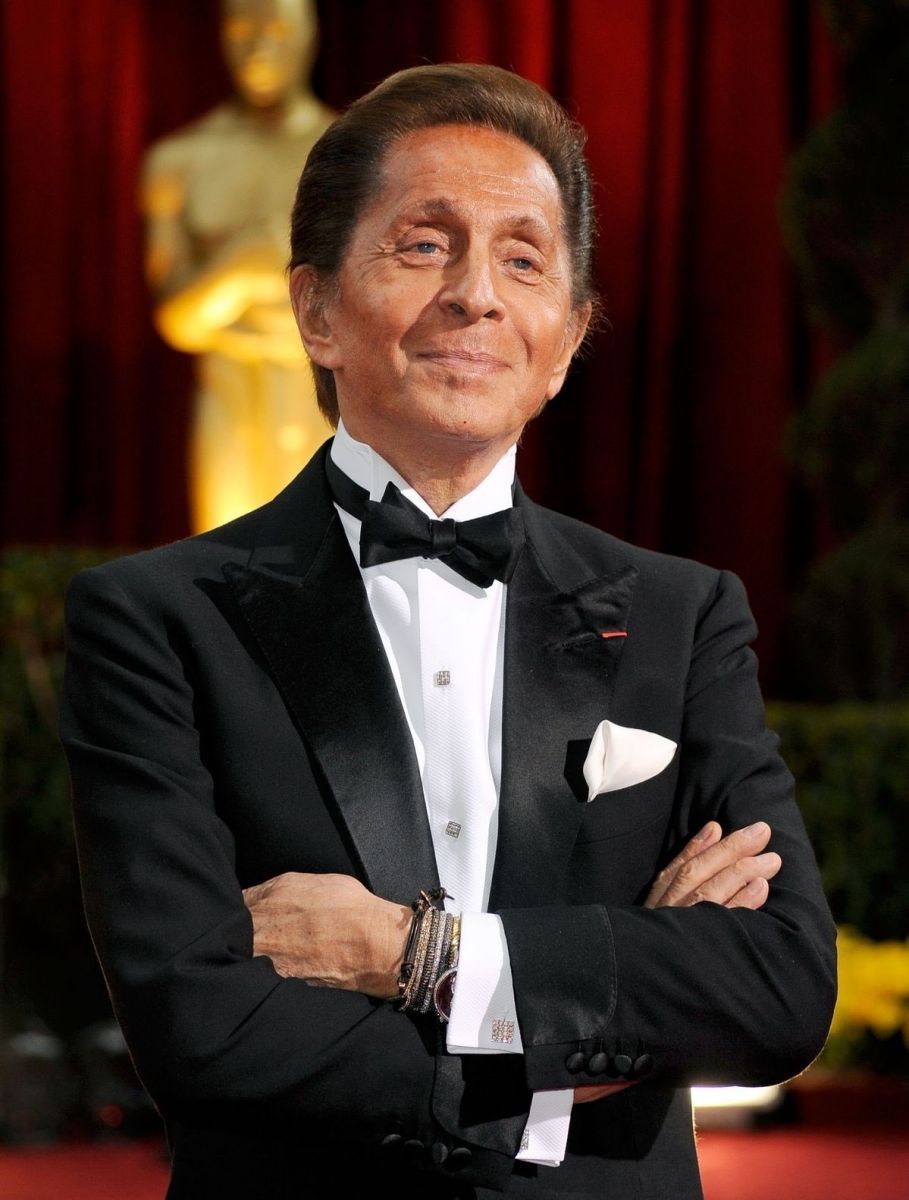 وفاة أيقونة الموضة الإيطالي فالنتينو عن 93 عاماً