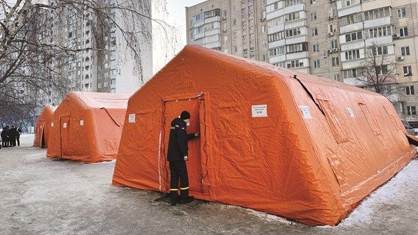 هجوم روسي يترك نصف مباني كييف بلا تدفئة