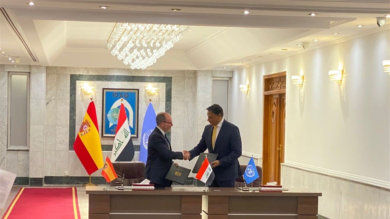 العراق وإسبانيا يوقعان اتفاقية تخص العراقيين في مخيم الهول