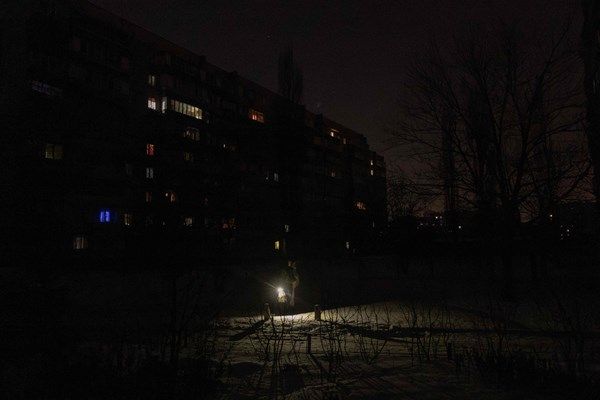 روسيا وأوكرانيا تتبادلان الهجمات الجوية